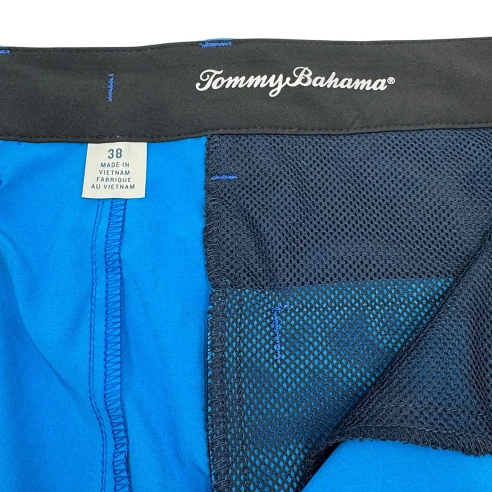 Tommy Bahama Cayman Isles Cargo Hybrid Board Shorts Size 38